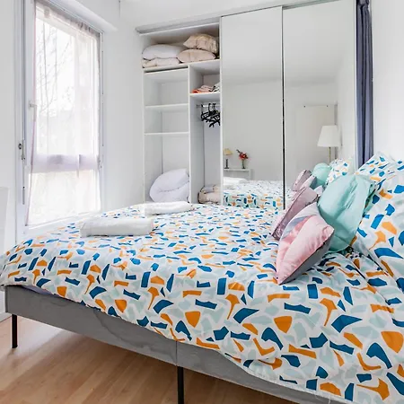 Cosy Proche Rer Apartamento *